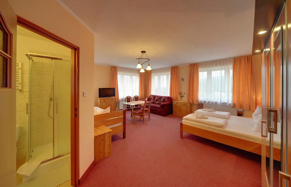 Comfort Triple Room,633253401:JPEG